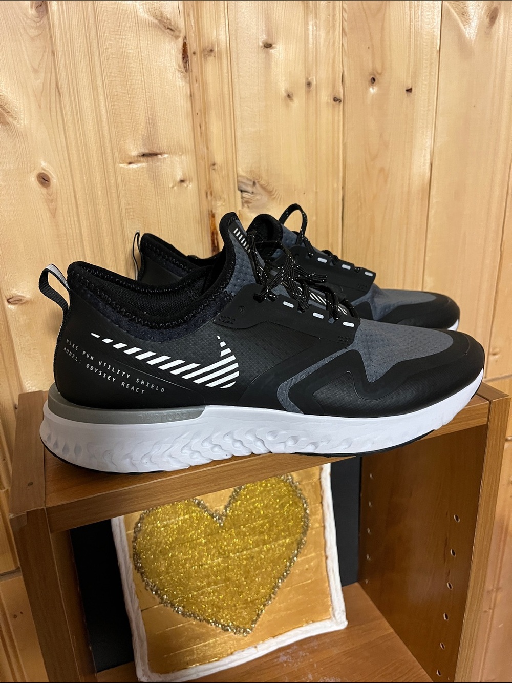 Nike Women’s Black and White Athletic Running Shoes